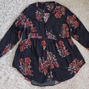 Torrid Women’s 1X Floral Babydoll Peplum Top Black Red Rose Print Long Sleeve